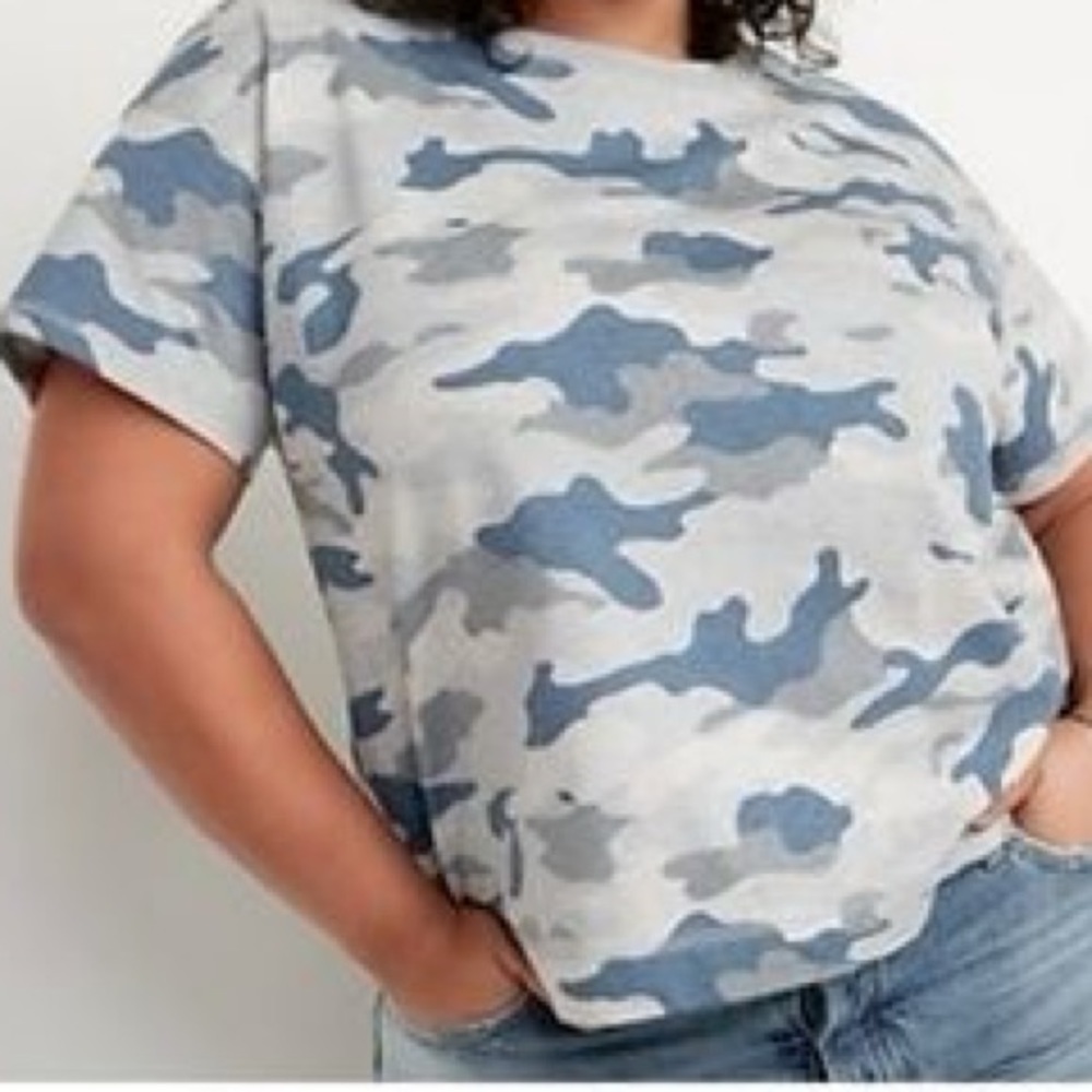 NWT Old Navy Blue Camo Crop Top Size Small
